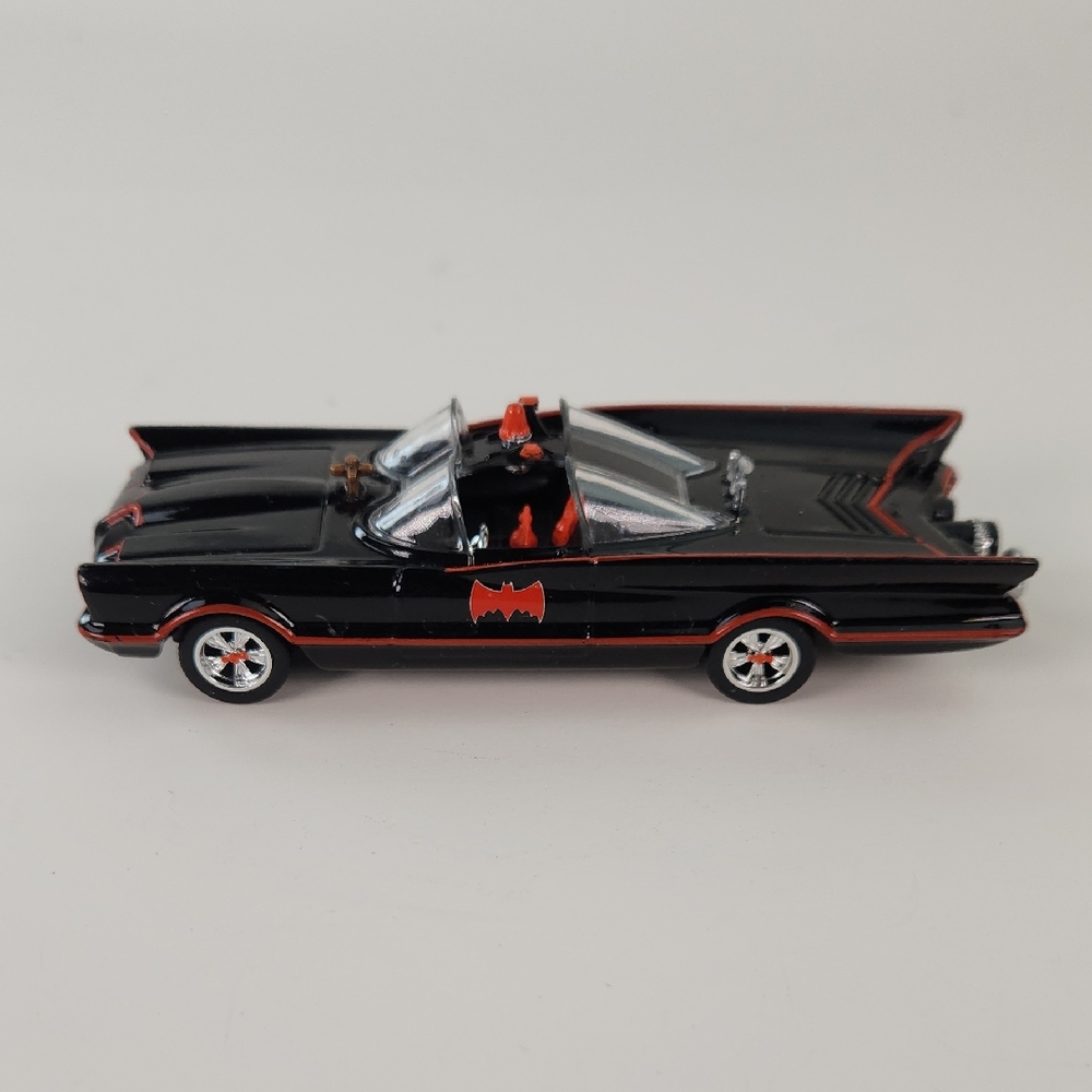 Mattel BATMOBILE 1966 Die-cast 6"